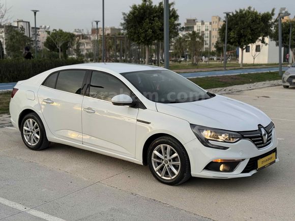 Sahibinden Renault Megane 1.5 Blue DCI Touch 2020 Model 