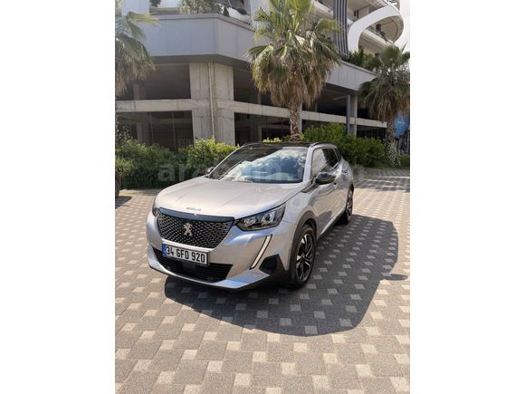 Sahibinden Peugeot 2008 1.2 PureTech Allure 2022 Model Gri (Gümüş)