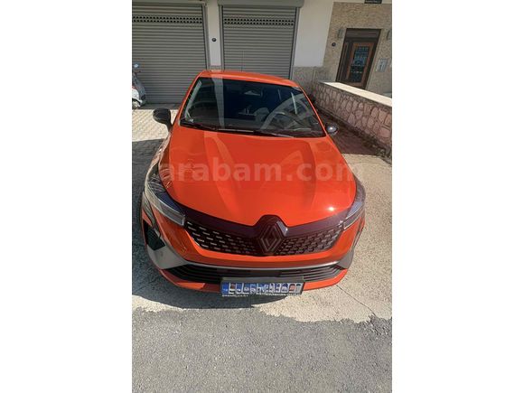 Sahibinden Renault Clio 1.0 TCe Techno Esprit Alpine 2024 Model  18000 km Turuncu