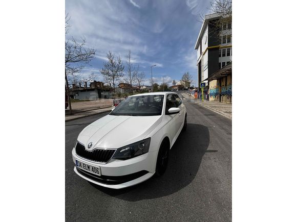 Sahibinden Skoda Fabia 1.0 GreenTec Ambition 2017 Model 