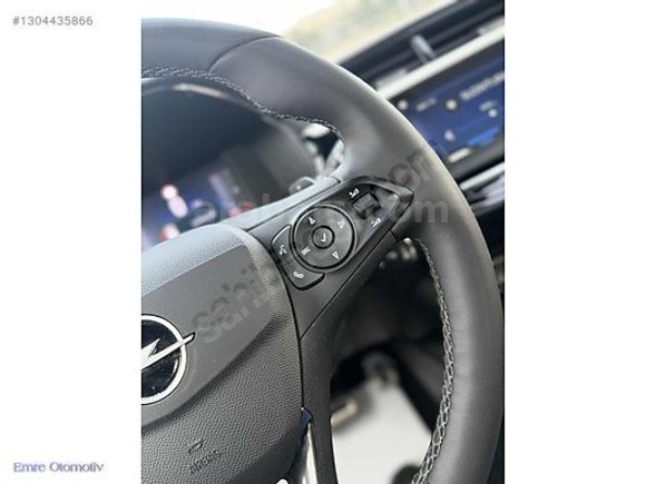 ''HATASIZ'' 2025 MODEL OPEL CORSA 1.2 T GS CAM TAVAN