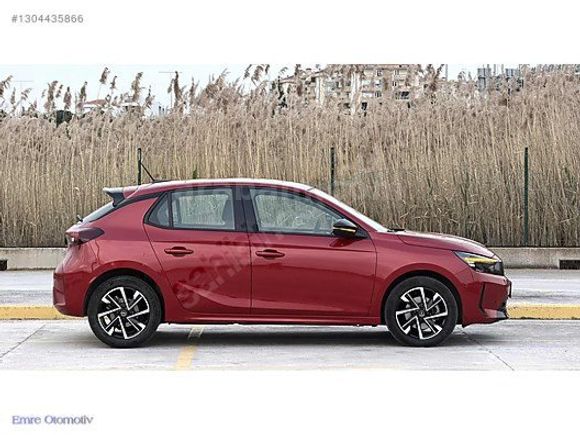 ''HATASIZ'' 2025 MODEL OPEL CORSA 1.2 T GS CAM TAVAN