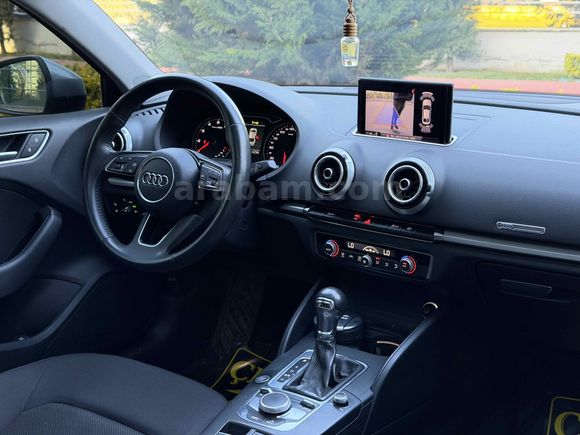 ÇILDIR AUTO'DAN 2020 AUDİ A3 CAM TAVANLI BOYASIZ