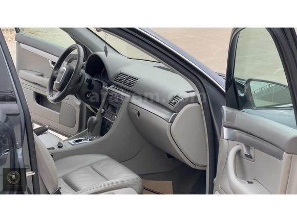 DÜŞÜK KM SINIF AUDİ A4 MÜKEMMEL KONDİSYONDA