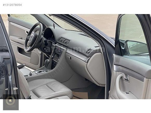 DÜŞÜK KM SINIF AUDİ A4 MÜKEMMEL KONDİSYONDA 3 PARÇA BOYALI