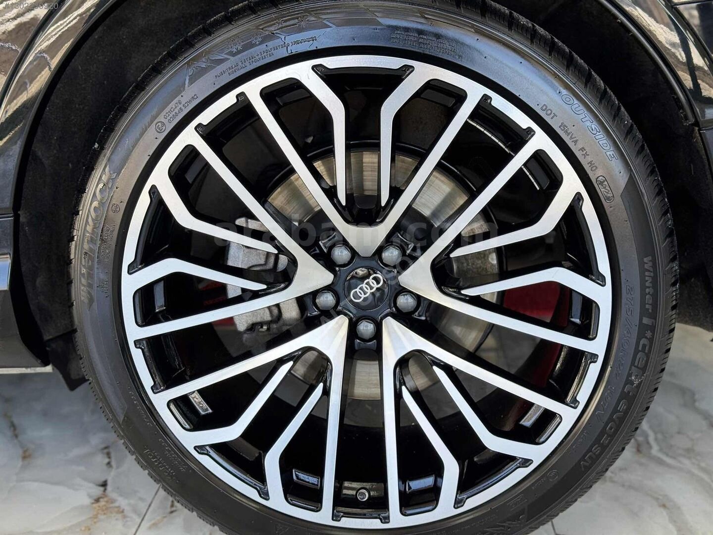 AUDI Q7 45 TFSI 7 KİŞİLİK İÇİ TABA 2024 MODEL HATASIZ BOYASIZ 5