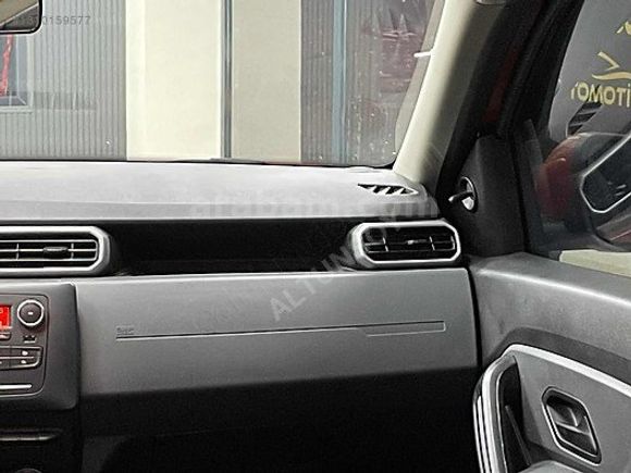 2023 MODEL YENİ LOGO LANSMAN RENK 33 BİN KM FULL AKSESUARLI