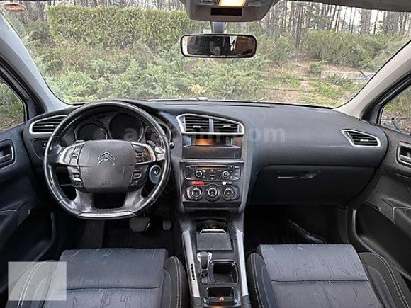 2012 MODEL DİZEL OTOMATİK 2 PARÇA BOYALI