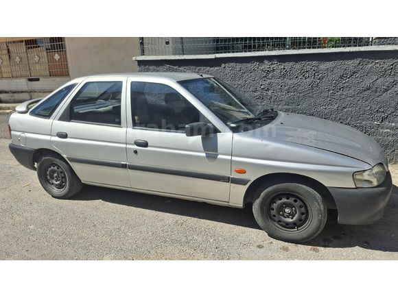 Sahibinden Ford Escort 1.6 CL 1998 Model
