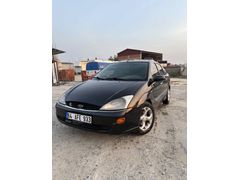 Sahibinden Ford Focus 1.6 Ghia 2001 Model 