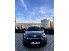 Sahibinden Citroen C3 1.2 PureTech Feel 2022 Model  136.000 km Gri (titanyum)
