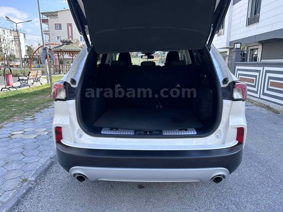 Boyasız Değişensiz Tramersiz Kuga Titanium 