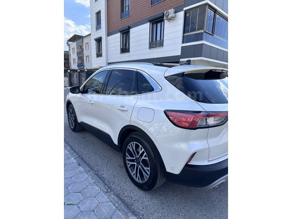 Boyasız Değişensiz Tramersiz Kuga Titanium 