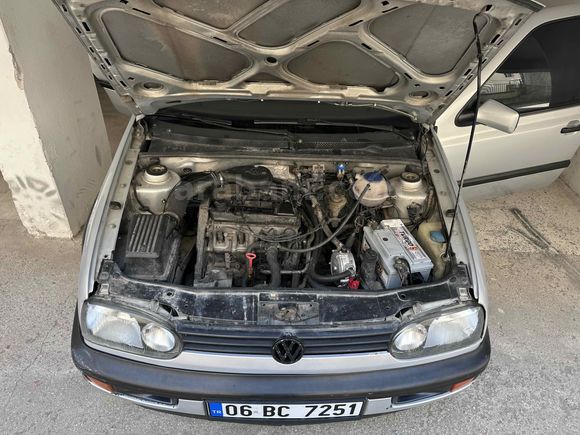 Sahibinden Volkswagen Golf 1.8 CL 1994 Model 