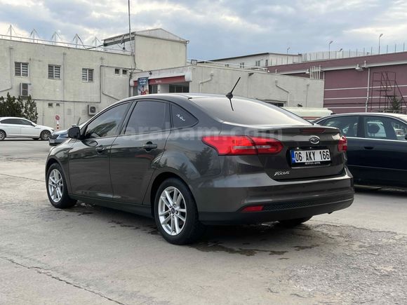 Sahibinden Ford Focus 1.6 Ti-VCT Trend X 2017 Model 