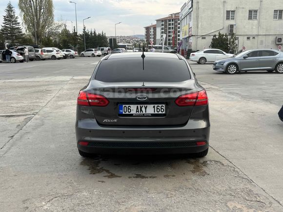 Sahibinden Ford Focus 1.6 Ti-VCT Trend X 2017 Model 