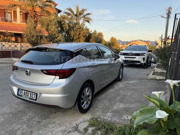 İLK ELDEN ALINMA HATASIZ BOYASIZ    YETKİLİ SERVİS  BAKIMLI FULL PAKET