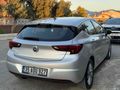 İLK ELDEN ALINMA HATASIZ BOYASIZ    YETKİLİ SERVİS  BAKIMLI FULL PAKET