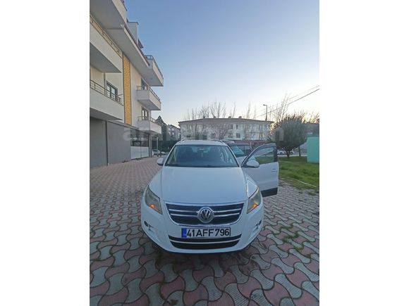 Sahibinden Volkswagen Tiguan 1.4 TSI Sport&Style 2010 Model