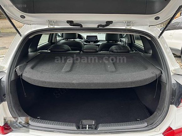2017 İ30 1.6 CRDI ELİTE PLUS DCT CAM TAVAN 0.99 KREDİ