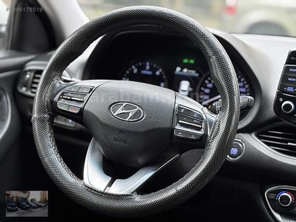 2017 İ30 1.6 CRDI ELİTE PLUS DCT CAM TAVAN 0.99 KREDİ