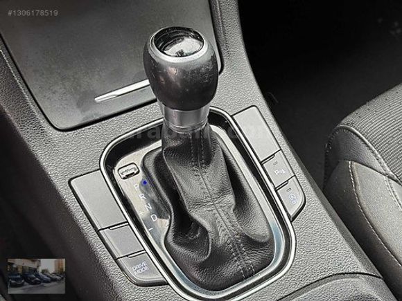2017 İ30 1.6 CRDI ELİTE PLUS DCT CAM TAVAN 0.99 KREDİ