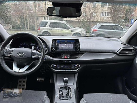 2017 İ30 1.6 CRDI ELİTE PLUS DCT CAM TAVAN 0.99 KREDİ