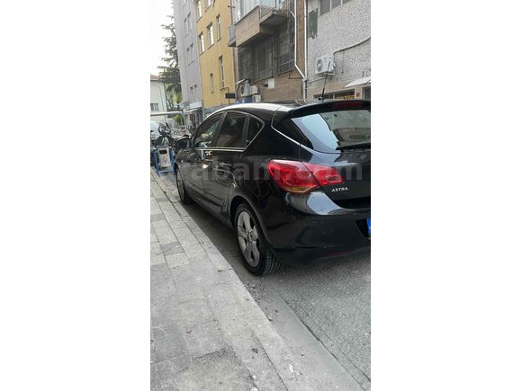 Sahibinden Opel Astra 1.6 Enjoy Plus 2010 Model  170.000 km Siyah