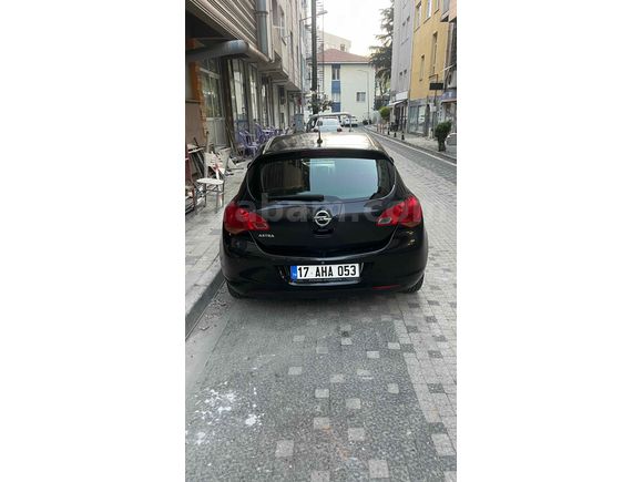 Sahibinden Opel Astra 1.6 Enjoy Plus 2010 Model  170.000 km Siyah