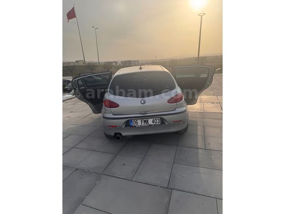 Sahibinden Alfa Romeo 147 1.6 TS Distinctive 2004 Model 