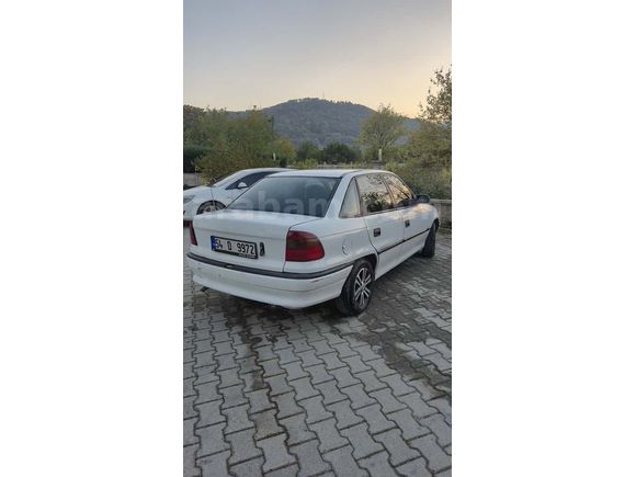 Sahibinden Temiz Opel Astra 