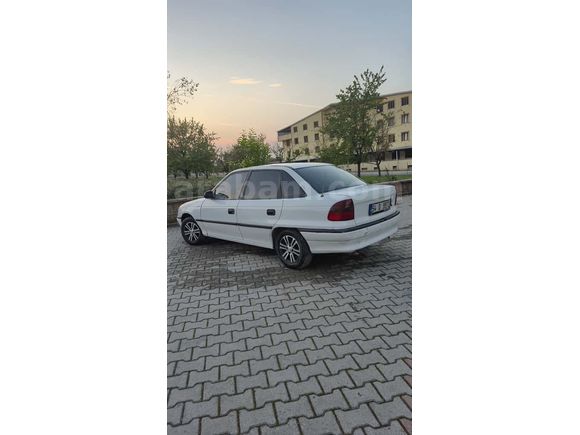 Sahibinden Temiz Opel Astra 