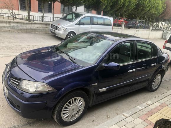 Temiz Megane 2 Otomatik 