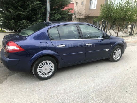 Temiz Megane 2 Otomatik 