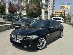 HATASIZ BOYASIZ BMW 5.20 i LCİ DIŞ M SPORT NBT/HAYALET/VAKUM