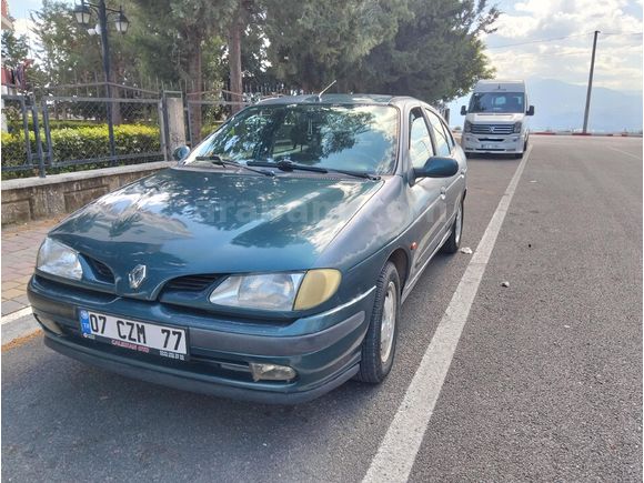 Sahibinden Renault Megane 2.0 RXT 1998 Model