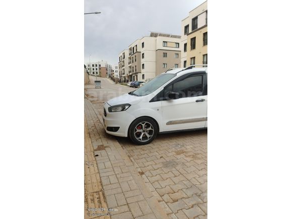 Sahibinden Ford Tourneo Courier 1.5 TDCi Trend 2014 Model  217.000 km Beyaz
