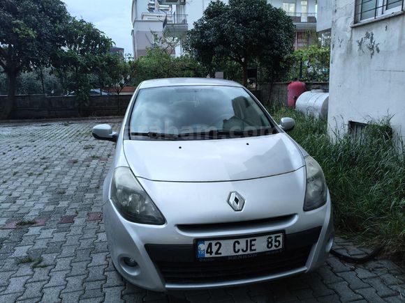 Sahibinden Renault Clio 1.5 dCi Extreme 2011 Model