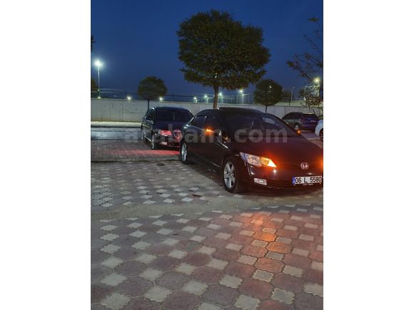 Honda Civic 1.6i VTEC Elegance Sunroof VSA 2007 Model