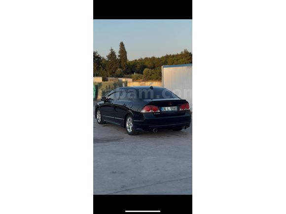Honda Civic 1.6i VTEC Elegance Sunroof VSA 2007 Model