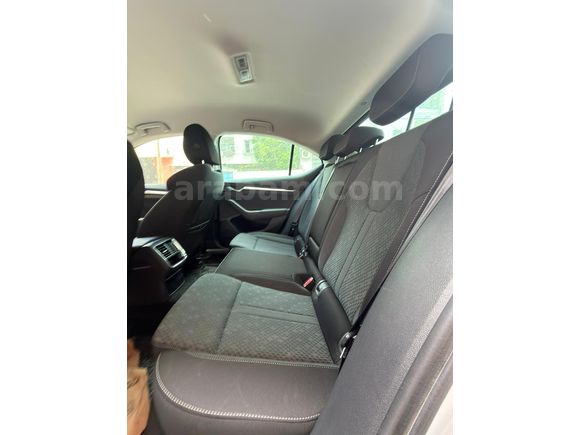 2021 Hatasız Boyasız Skoda Octavia 1.5 e-Tec Premium