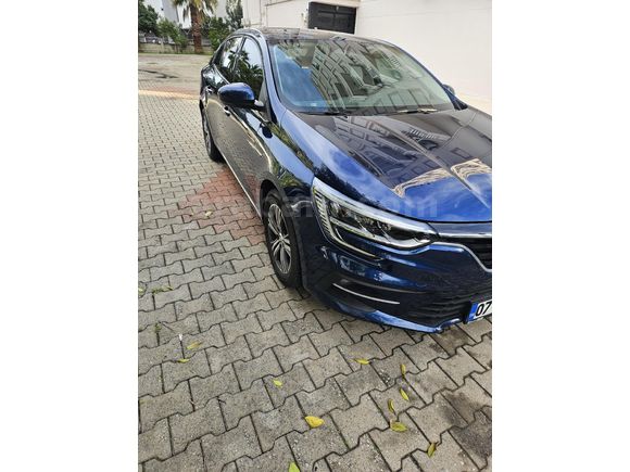 2025 MEGANE SERVİS BAKIMLI 1.3 TCe GSR2