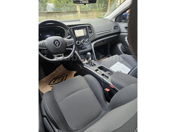 2025 MEGANE SERVİS BAKIMLI 1.3 TCe GSR2