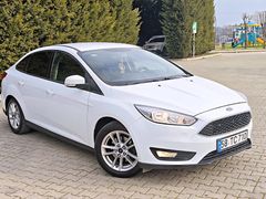 Sahibinden Ford Focus 1.6 Ti-VCT Trend X 2015 Model  111.500 km Beyaz