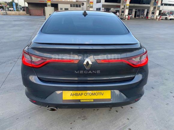 AHBAP DAN 2017 MEGANE 1.6 JOY MANUEL LPG Lİ TESLA EKRAN