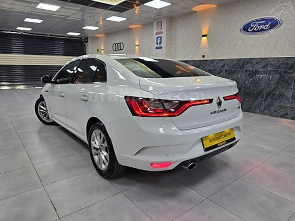 2016 MODEL 2017 TRAFİK ÇIKIŞLI HATASIZ BOYASIZ İCON FUL PAKET