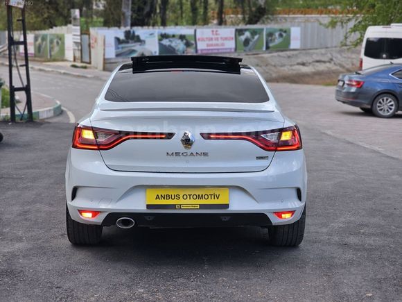 CAM TAVAN MEGANE 4