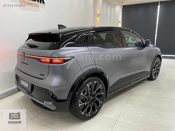 EGEBİR OTO/2025 MEGANE E-TECH/ALPİNE/TAM DOLU/YENİ KASA/MAT FÜME