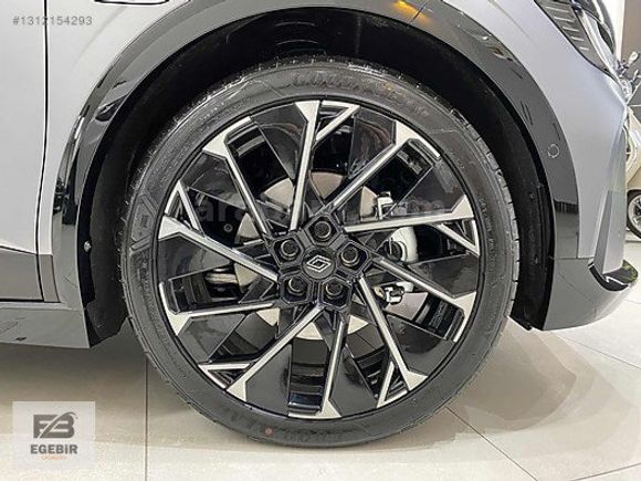 EGEBİR OTO/2025 MEGANE E-TECH/ALPİNE/TAM DOLU/YENİ KASA/MAT FÜME