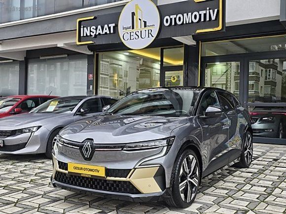 2025/4. AY ÇIKIŞLI RENAULT MEGANE E-TECH ICONIC HATASIZ